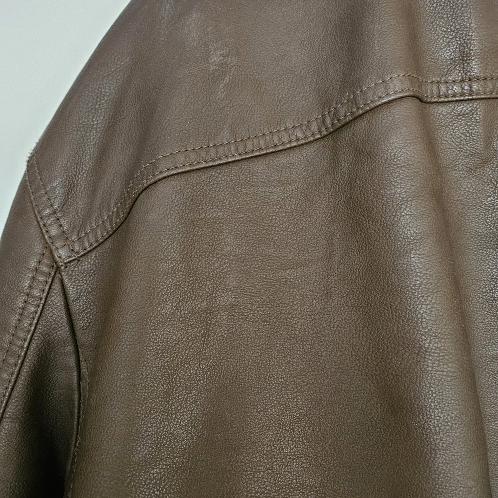 Levi's Men's Brown Faux-Leather Sherpa Lined Jacket - Picture 11 of 13